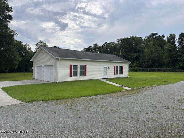 115 Youpon Drive Hubert, NC 28539 - Photo 8 of 76 Guest Suite/Studio Apartment with 2 car garage