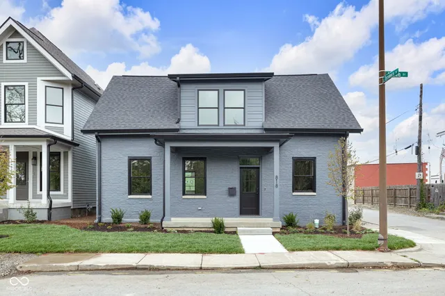 $825,000 | 818 Union Street, Indianapolis, IN 46225