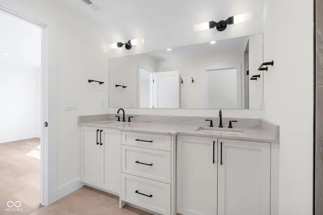 $825,000 | 818 Union Street, Indianapolis, IN 46225