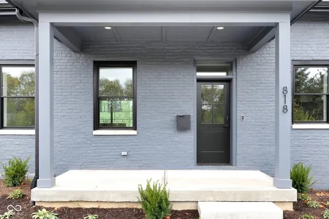 $825,000 | 818 Union Street, Indianapolis, IN 46225