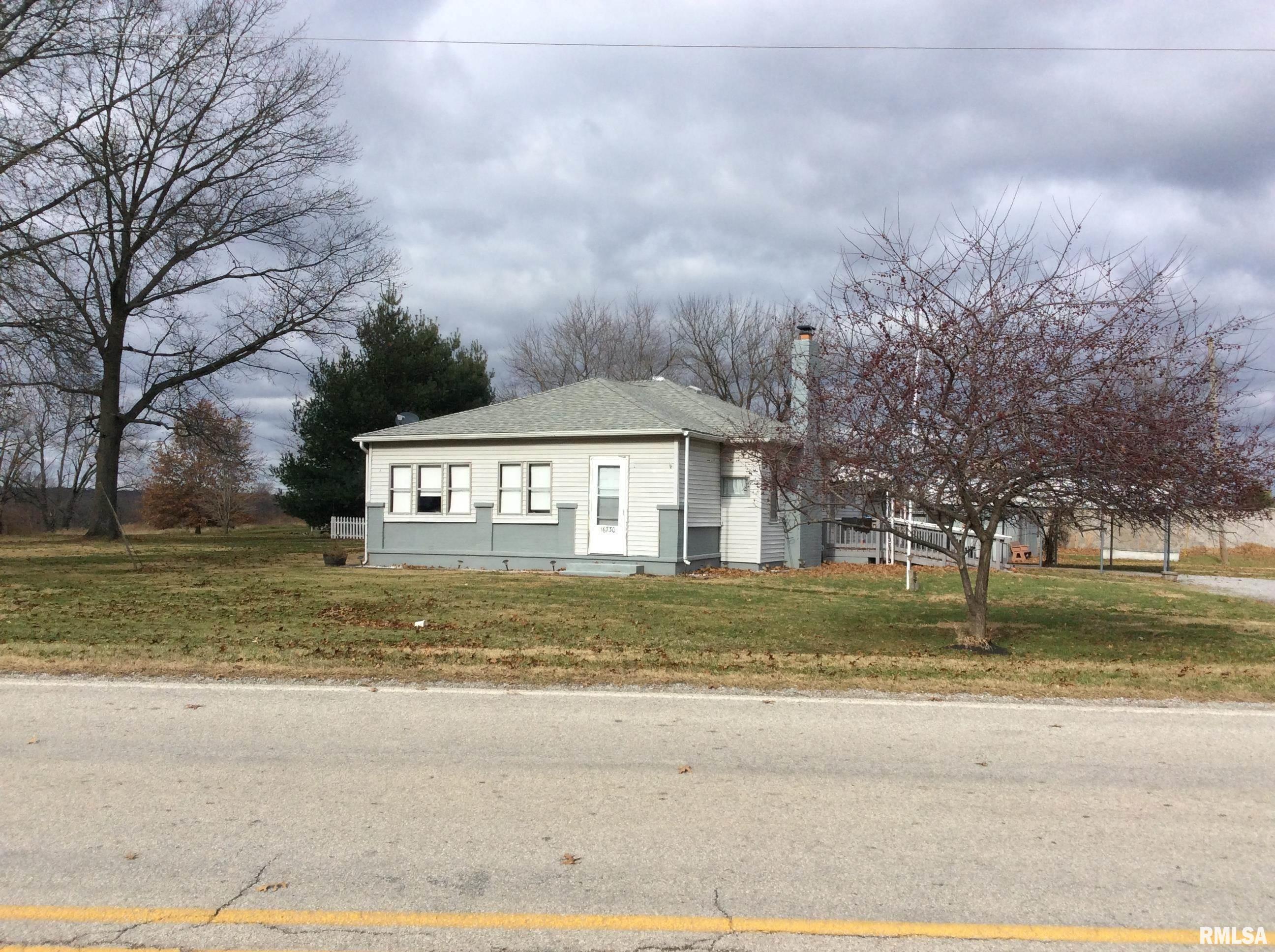 16730 East Fairfield Road Mount Vernon, IL 62864 - Photo 2 of 9 Gallery Image 2