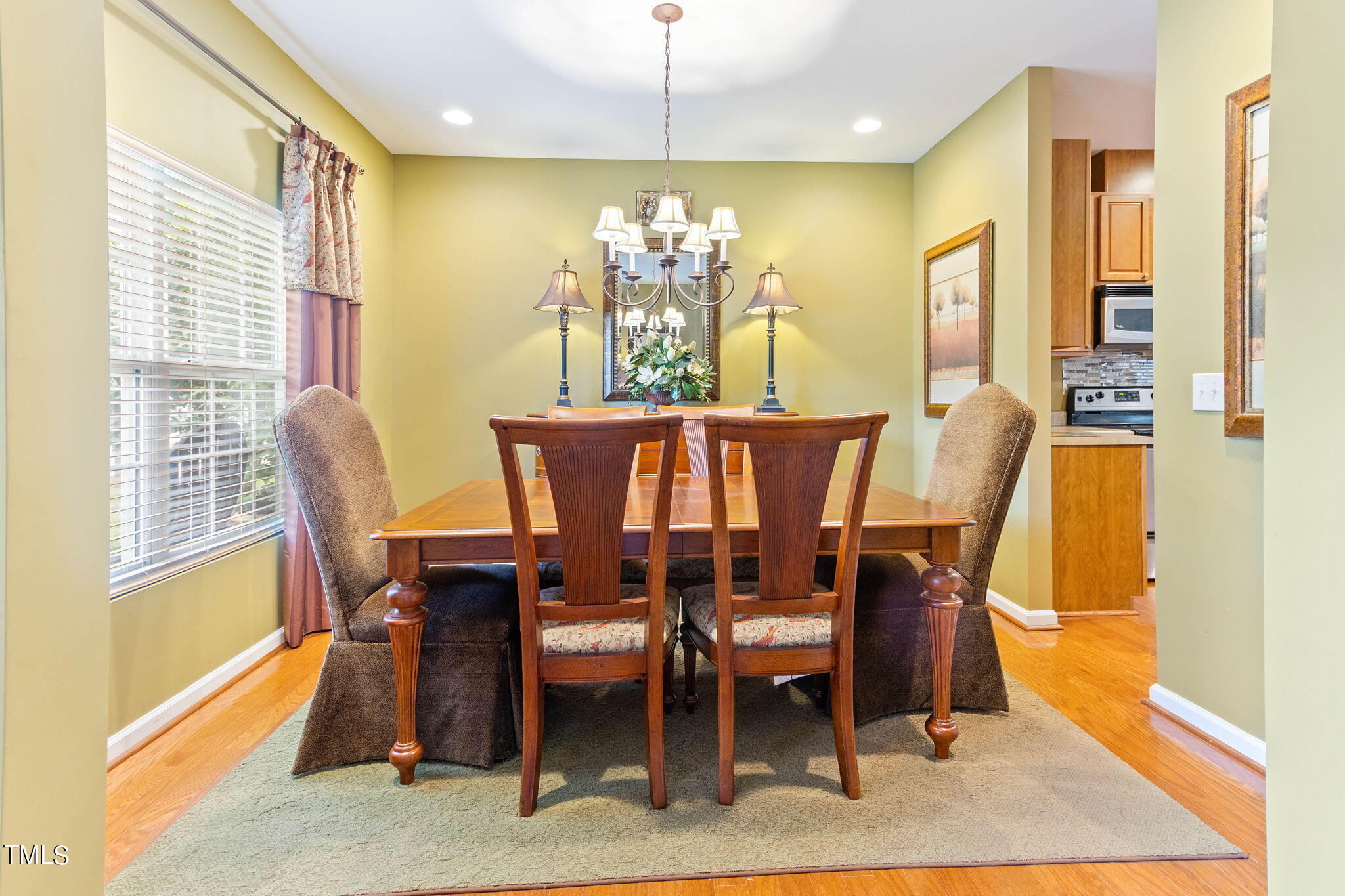 954 Spring Meadow Drive Durham, NC 27713 - Photo 4 of 47 25-web-or-mls-IMG_4527