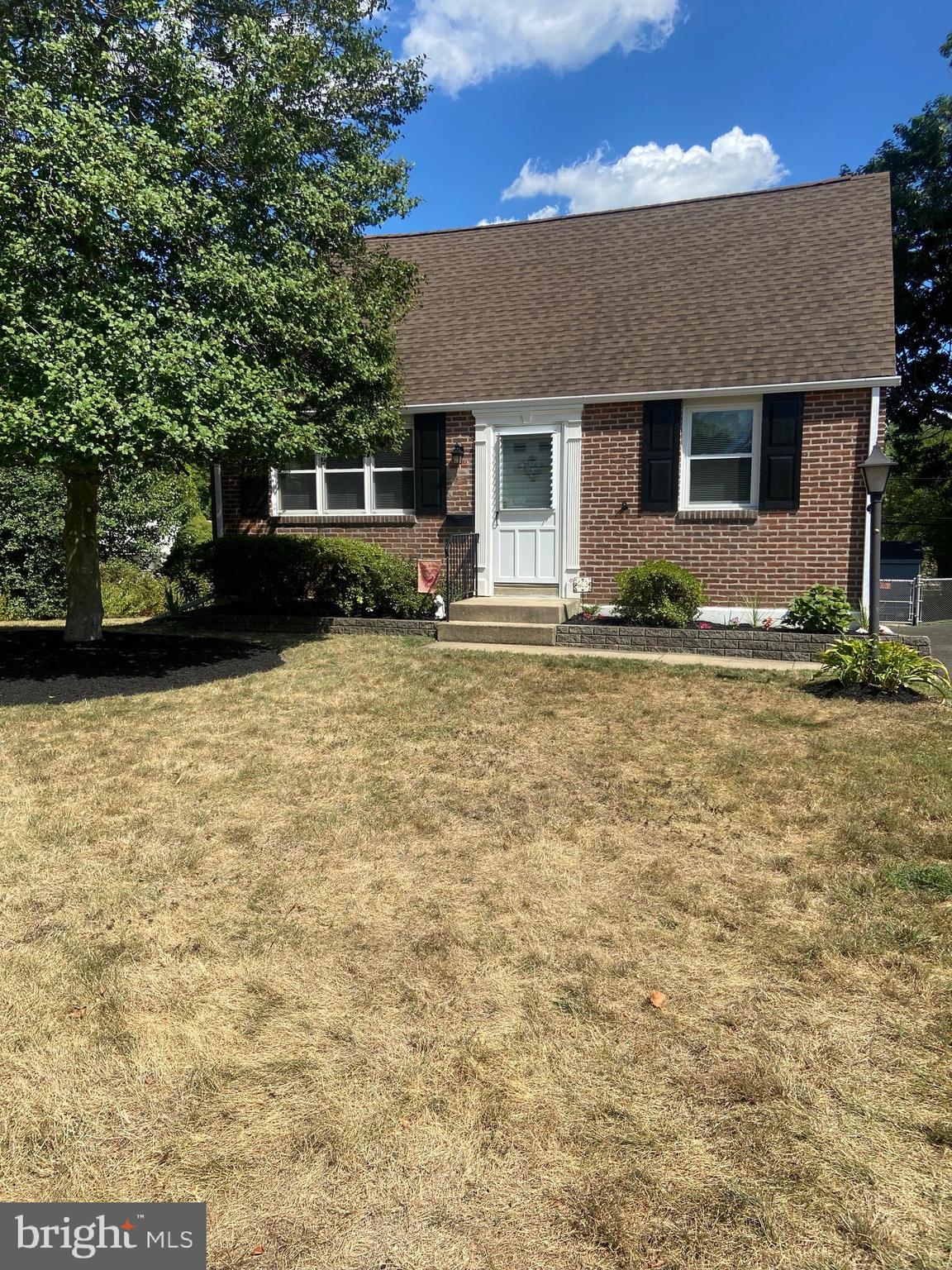 603 Aintree Road Hatboro, PA 19040 - Photo 1 of 24 Front exterior, tastefully landsacped
