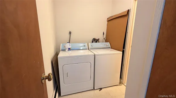 $3,700 | 540 Oak Street, Copiague, NY 11726
