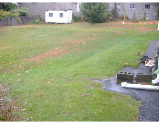 39 Raymond Street Worcester, MA 01607 - Photo 25 of 28 Gallery Image 25