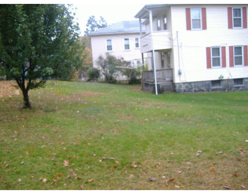 39 Raymond Street Worcester, MA 01607 - Photo 27 of 28 Gallery Image 27