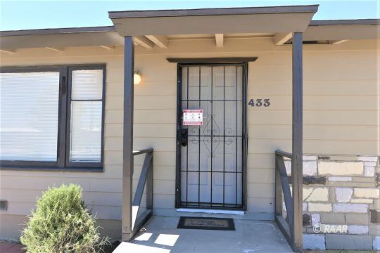 433 North Norma Street Ridgecrest, CA 93555 - Photo 2 of 31