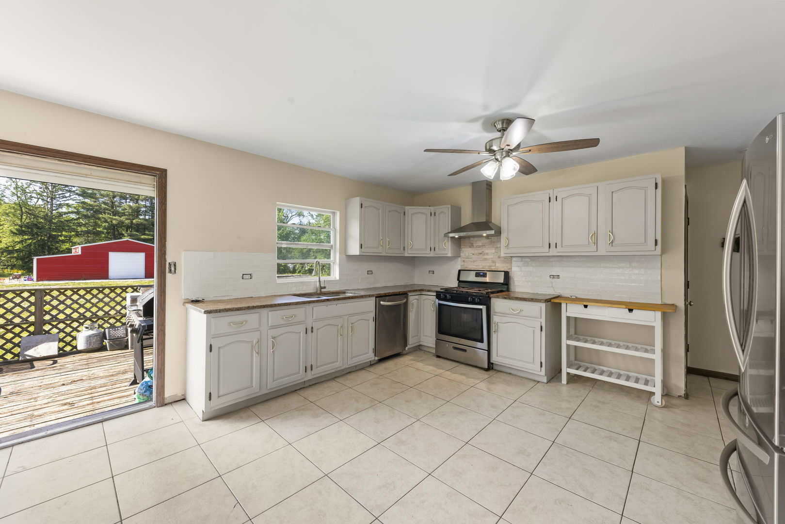 1241 Norfolk Avenue Crete, IL 60417 - Photo 6 of 25