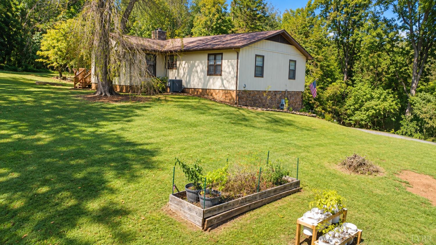 1216 Ambrose Rucker Road Monroe, VA 24574 - Photo 6 of 50 Gallery Image 6