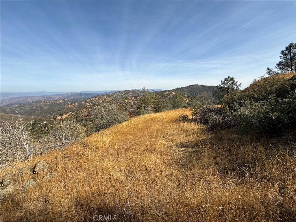 5847 West Whitlock Road Mariposa, CA 95338 - Photo 2 of 33 So many incredible views!