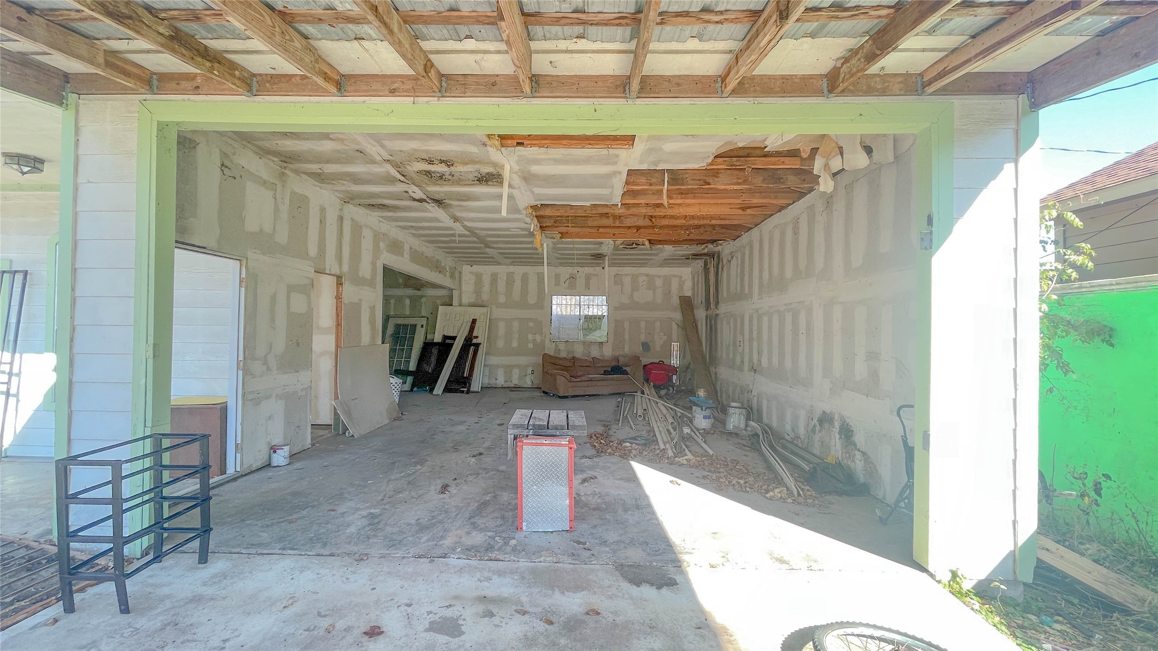 255 McFarland Road Houston, TX 77060 - Photo 21 of 28 a view of a storage & utility room