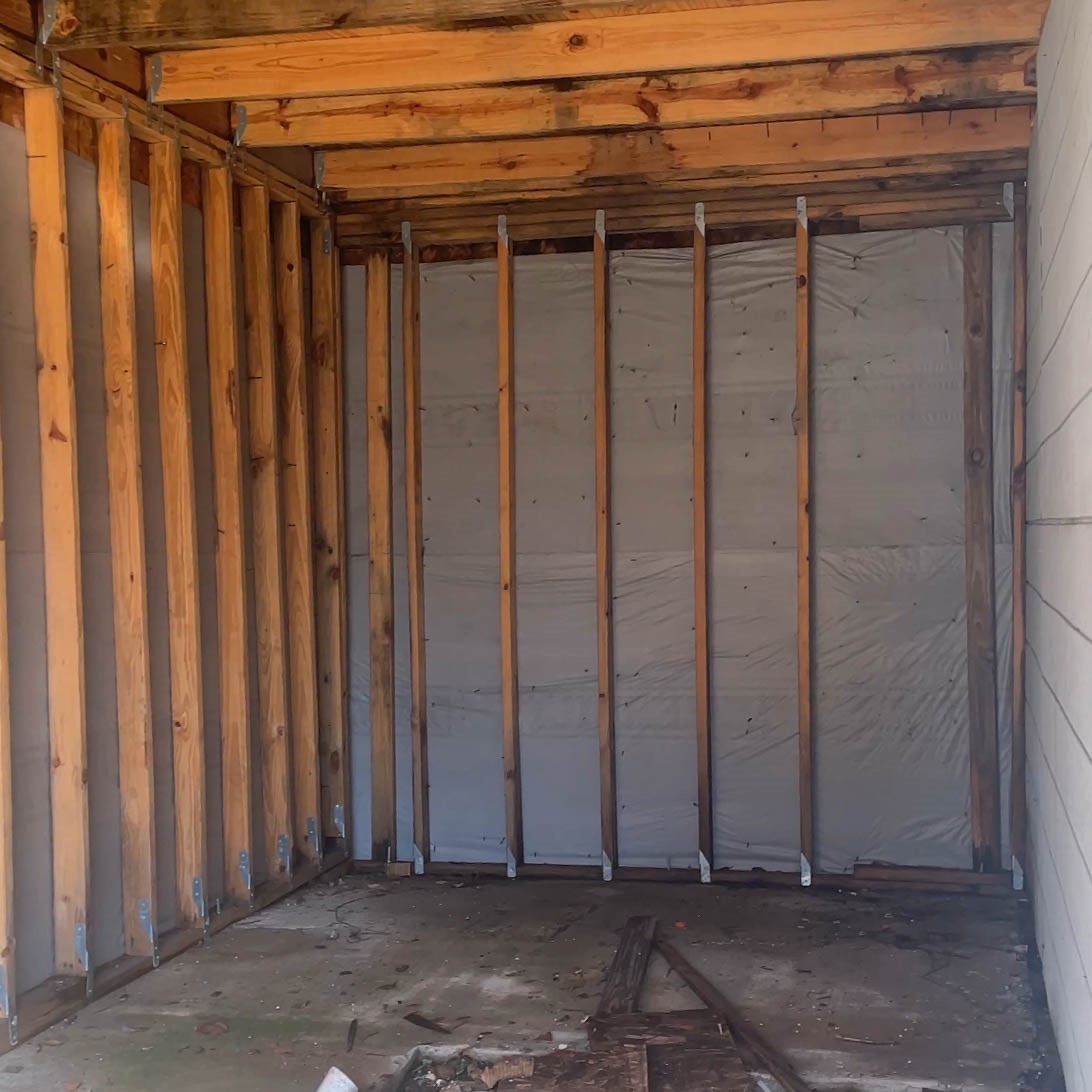 255 McFarland Road Houston, TX 77060 - Photo 27 of 28 a view of a wooden door