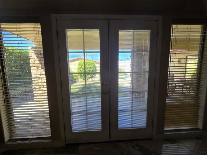 802 East Roberts Road Phoenix, AZ 85022 - Photo 19 of 48