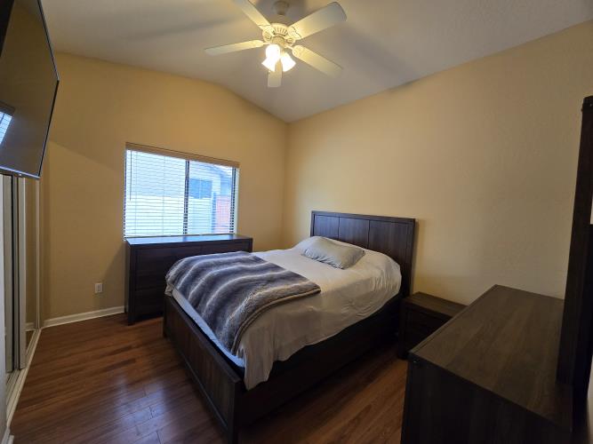 802 East Roberts Road Phoenix, AZ 85022 - Photo 28 of 48