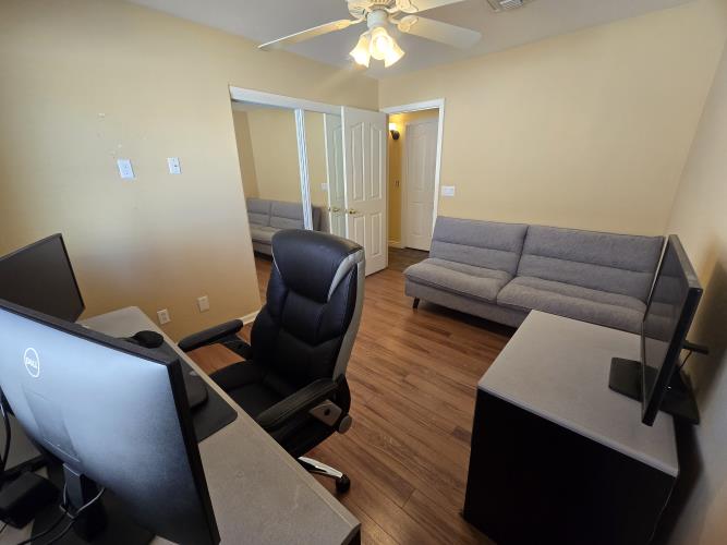 802 East Roberts Road Phoenix, AZ 85022 - Photo 30 of 48