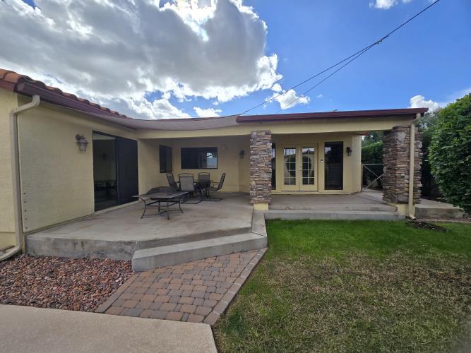 802 East Roberts Road Phoenix, AZ 85022 - Photo 37 of 48