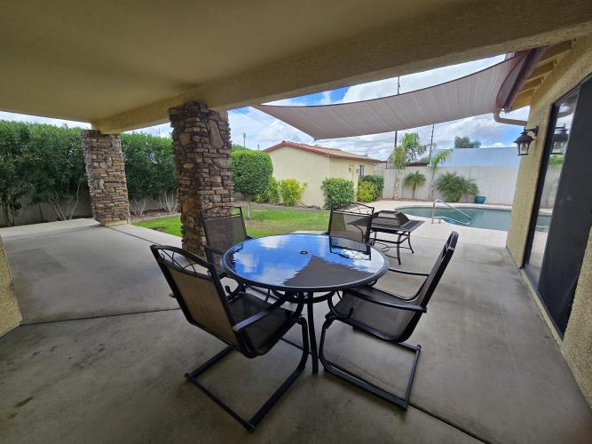 802 East Roberts Road Phoenix, AZ 85022 - Photo 39 of 48