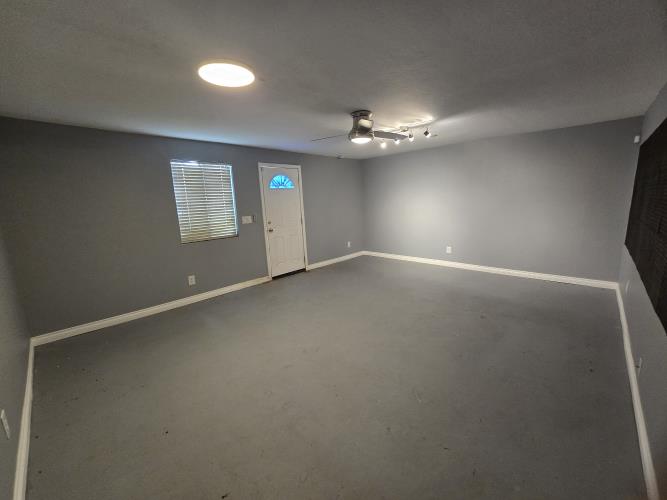 802 East Roberts Road Phoenix, AZ 85022 - Photo 46 of 48