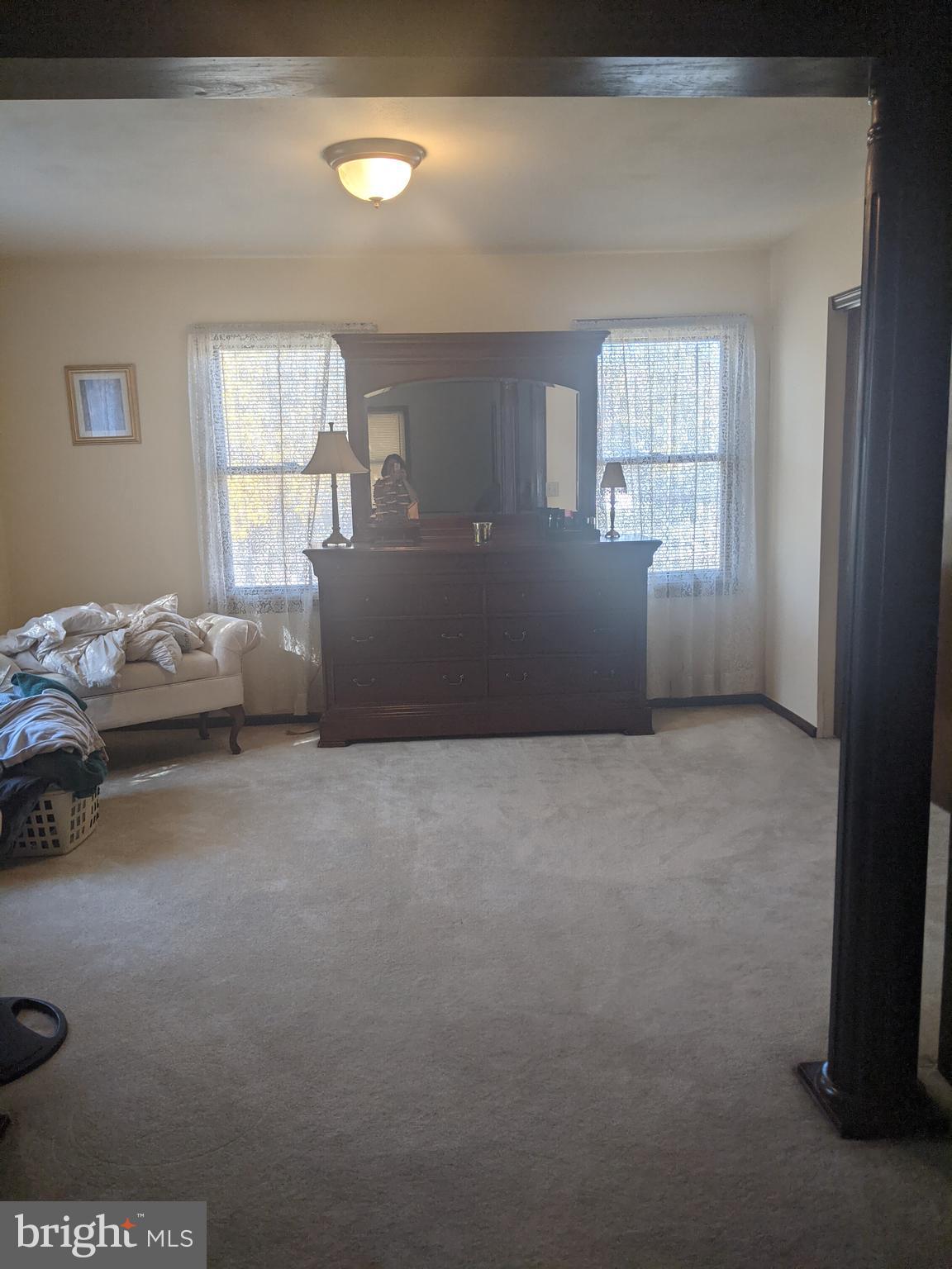 23 Azalea Way Hamilton, NJ 08690 - Photo 22 of 34 sitting room