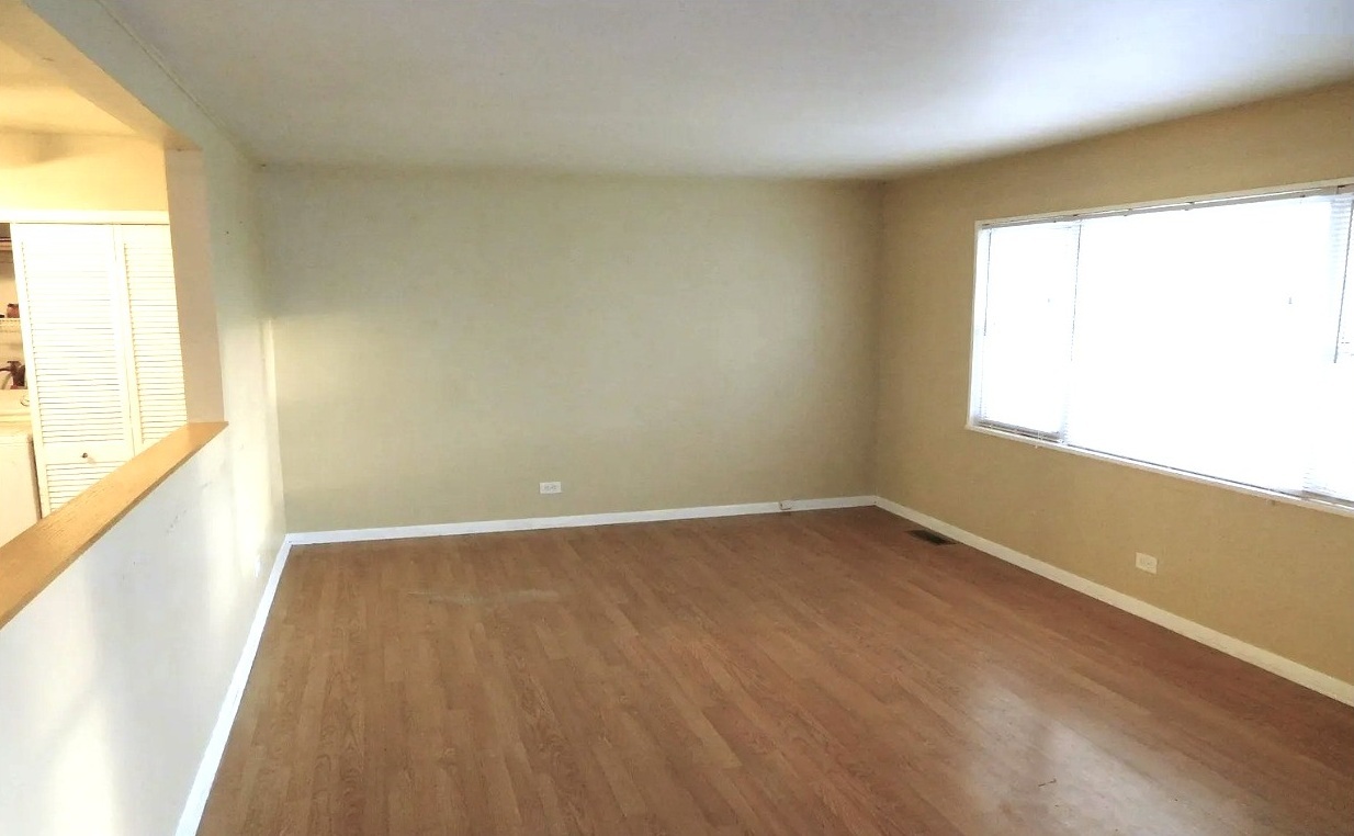 6321 Dunham Road Downers Grove, IL 60516 - Photo 3 of 13