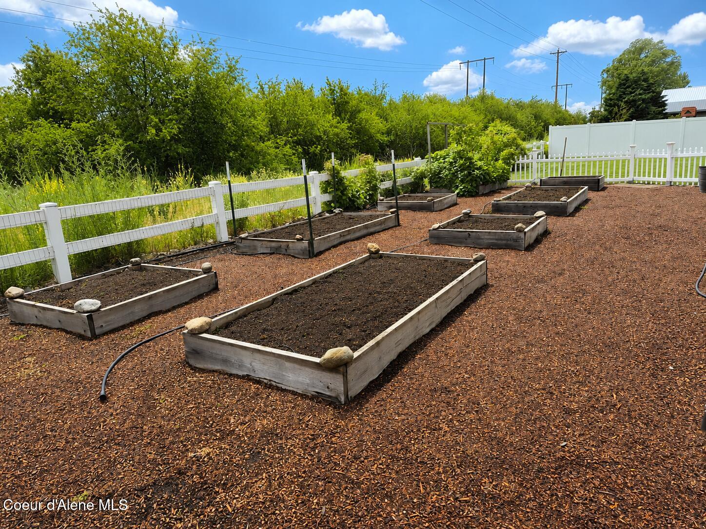 2104 West Evening Star Road Post Falls, ID 83854 - Photo 8 of 22 Garden beds 2