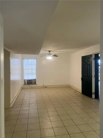 $1,400 | 6200 Riverside Drive, Unit 404, Metairie, LA 70003
