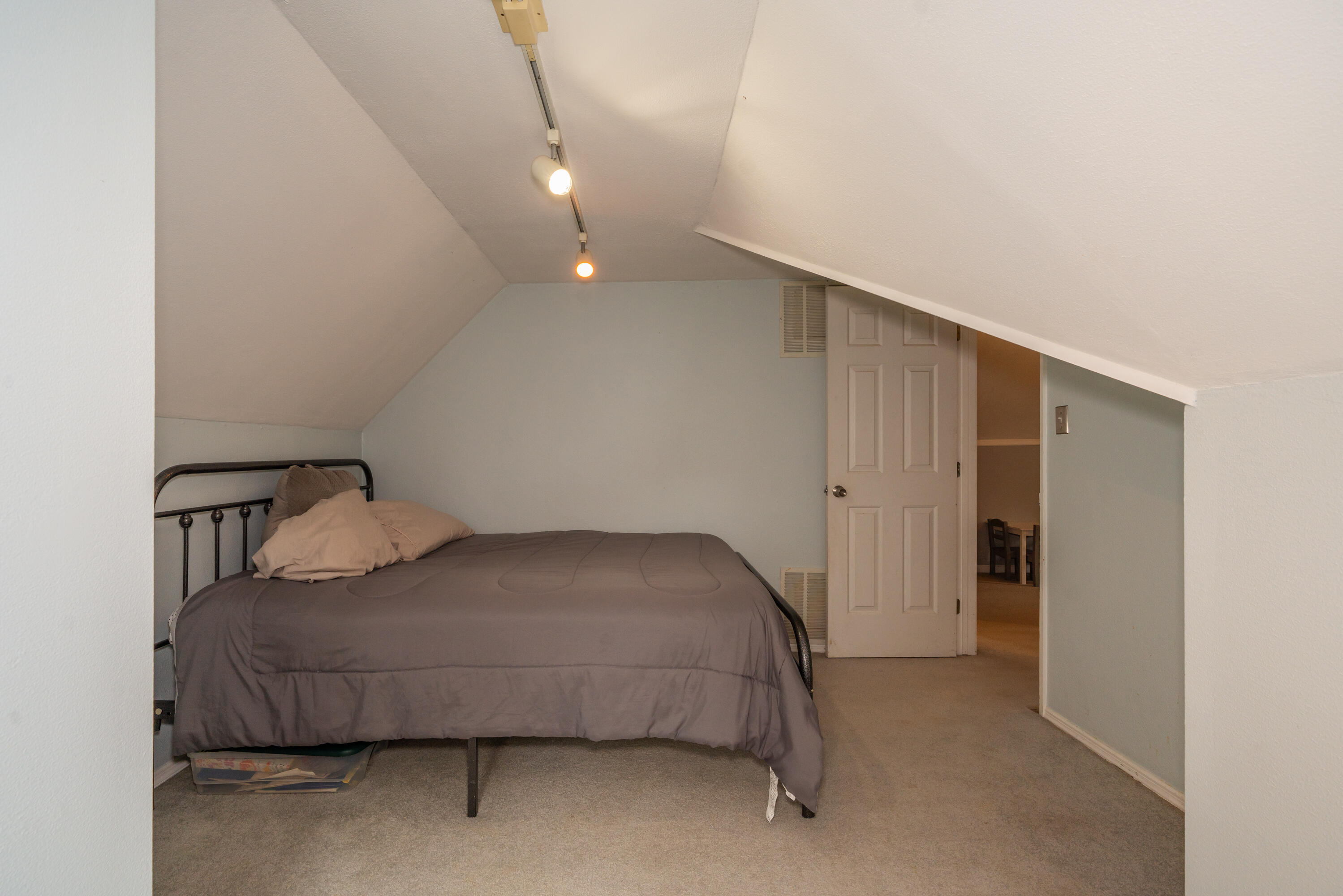 1465 Springhill Avenue Kettering, OH 45409 - Photo 28 of 60