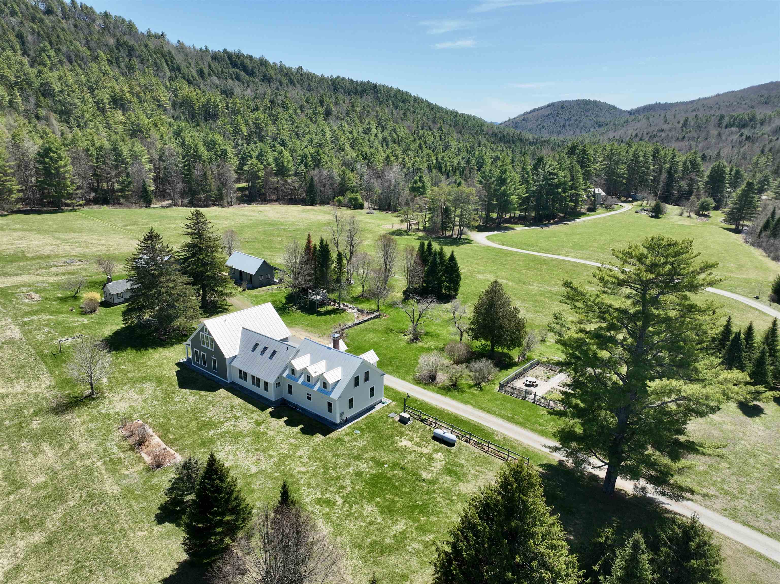 6206 Scotch Hollow Road South Ryegate, VT 05069 - Photo 6 of 60