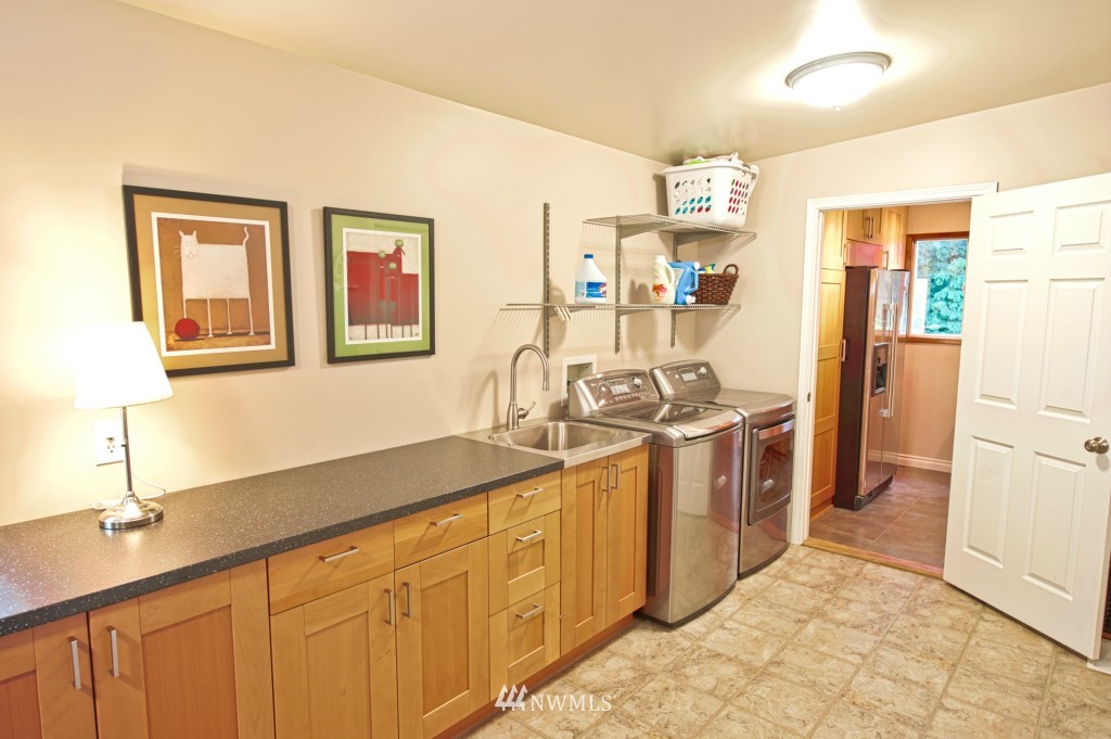 24216 3rd Place West Bothell, WA 98021 - Photo 12 of 15