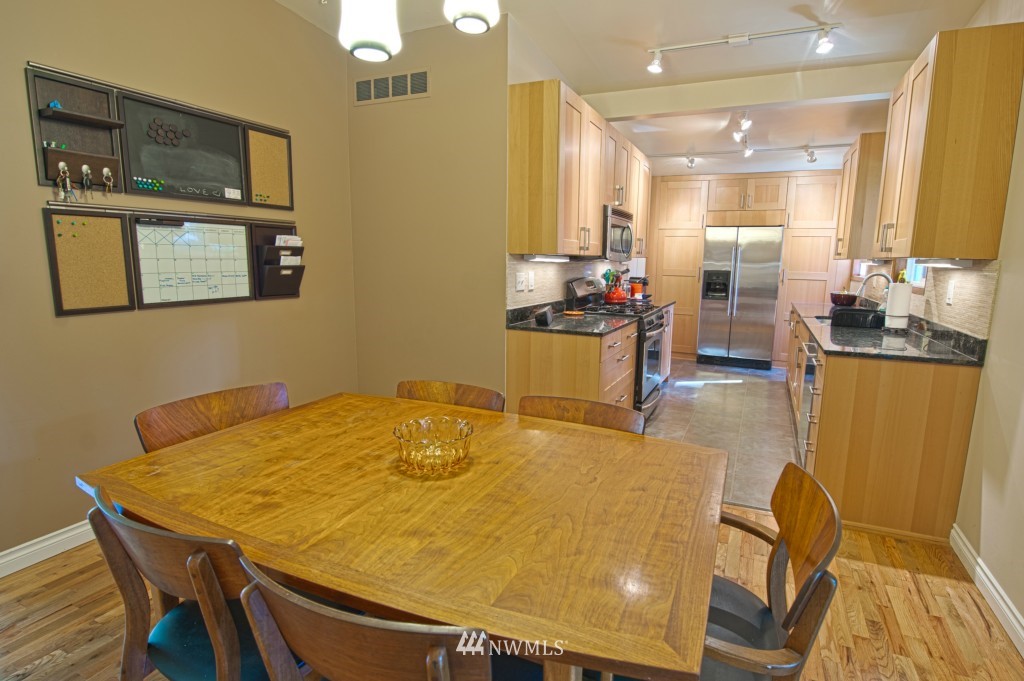 24216 3rd Place West Bothell, WA 98021 - Photo 6 of 15