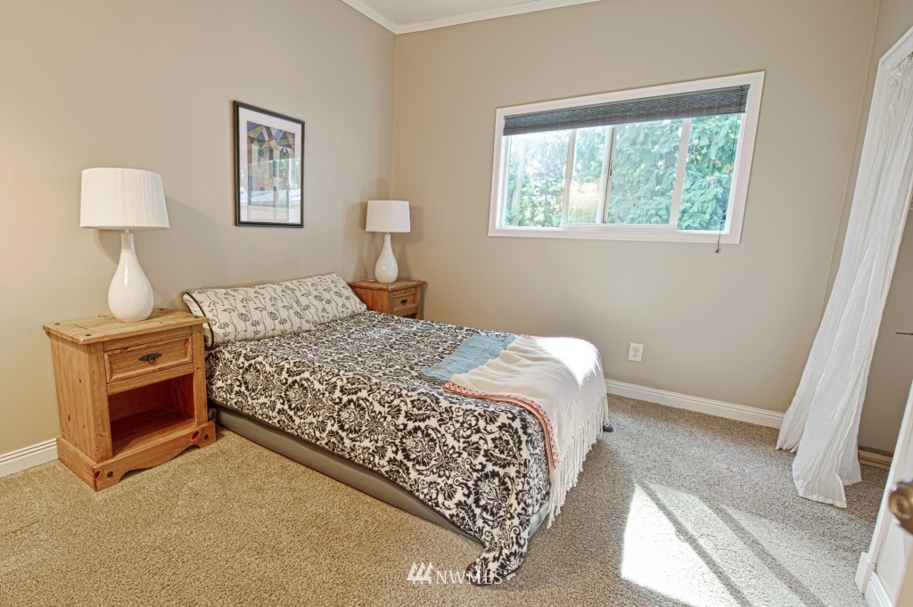24216 3rd Place West Bothell, WA 98021 - Photo 9 of 15