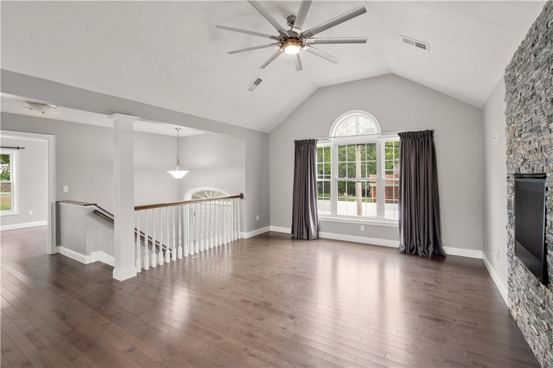 228 Morse Avenue Woonsocket, RI 02895 - Photo 6 of 33