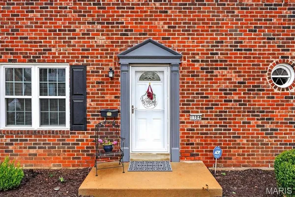 $220,000 | 1104 Cantina Drive, Chesterfield, MO 63141