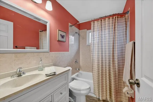 $220,000 | 1104 Cantina Drive, Chesterfield, MO 63141