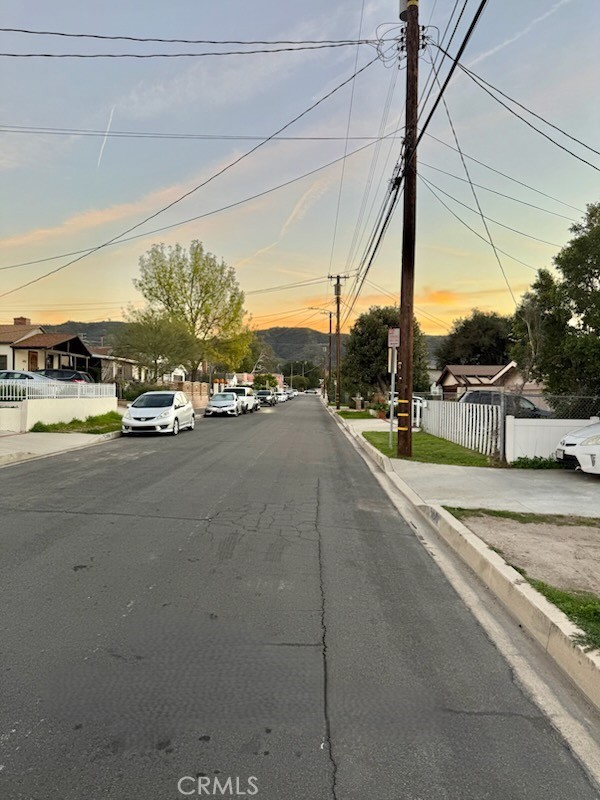 10549 Rhodesia Avenue Sunland, CA 91040 - Photo 3 of 15