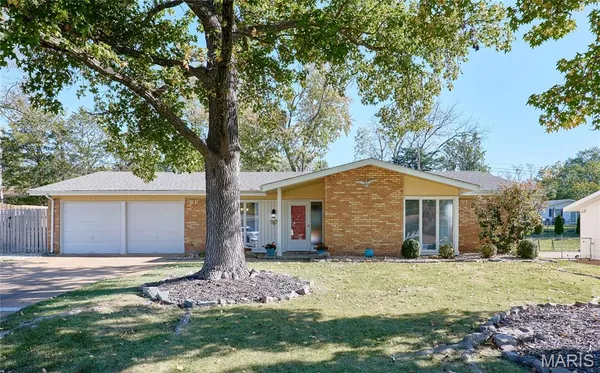$399,000 | 103 Calico Lane, Ballwin, MO 63011