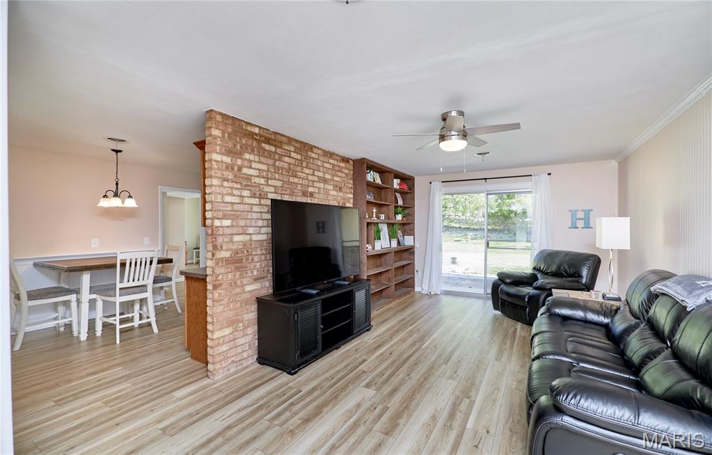 103 Calico Lane Ballwin, MO 63011 - Photo 12 of 37