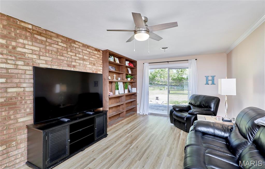 103 Calico Lane Ballwin, MO 63011 - Photo 13 of 37