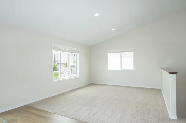 $289,900 | 1381 Westport Beach Way, West Fargo, ND 58078