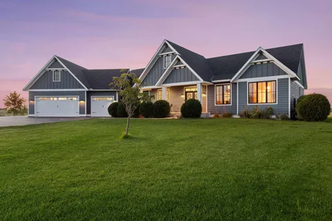 $1,450,000 | 8182 Waterset Circle, Mound, MN 55364