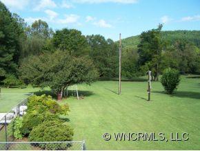 2488 Old Greenlee Road Marion, NC 28752 - Photo 3 of 18 Gallery Image 3