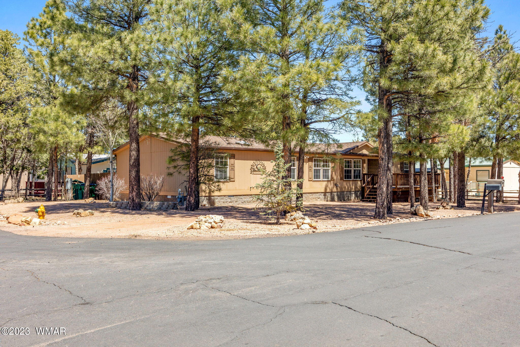 311 Timber Ridge Loop Show Low, AZ 85901 - Photo 2 of 31 Gallery Image 2