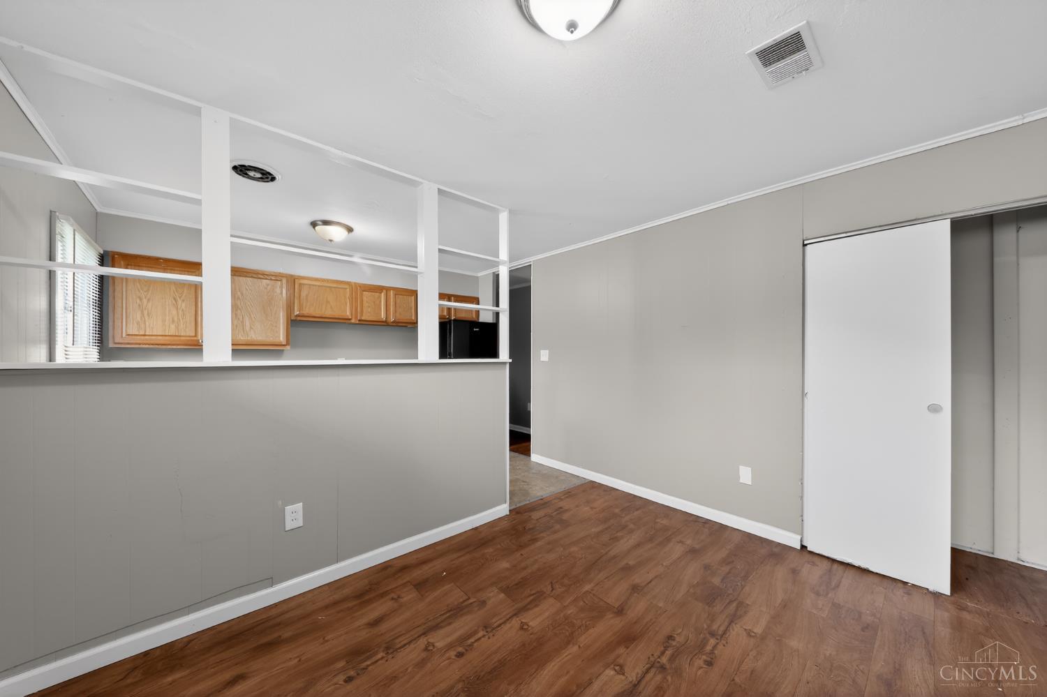 9570 Pippin Road Cincinnati, OH 45231 - Photo 17 of 30