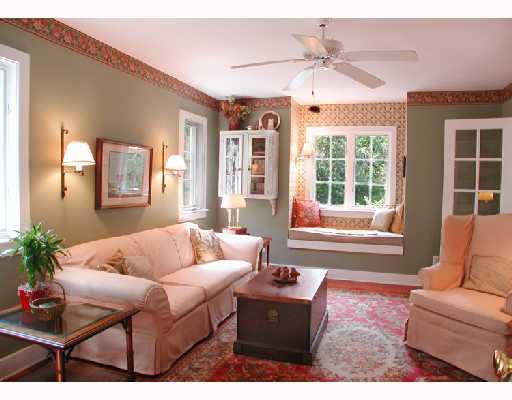 25 Ridgeview Road North Stuart, FL 34996 - Photo 6 of 8 a living room with furniture and a large window
