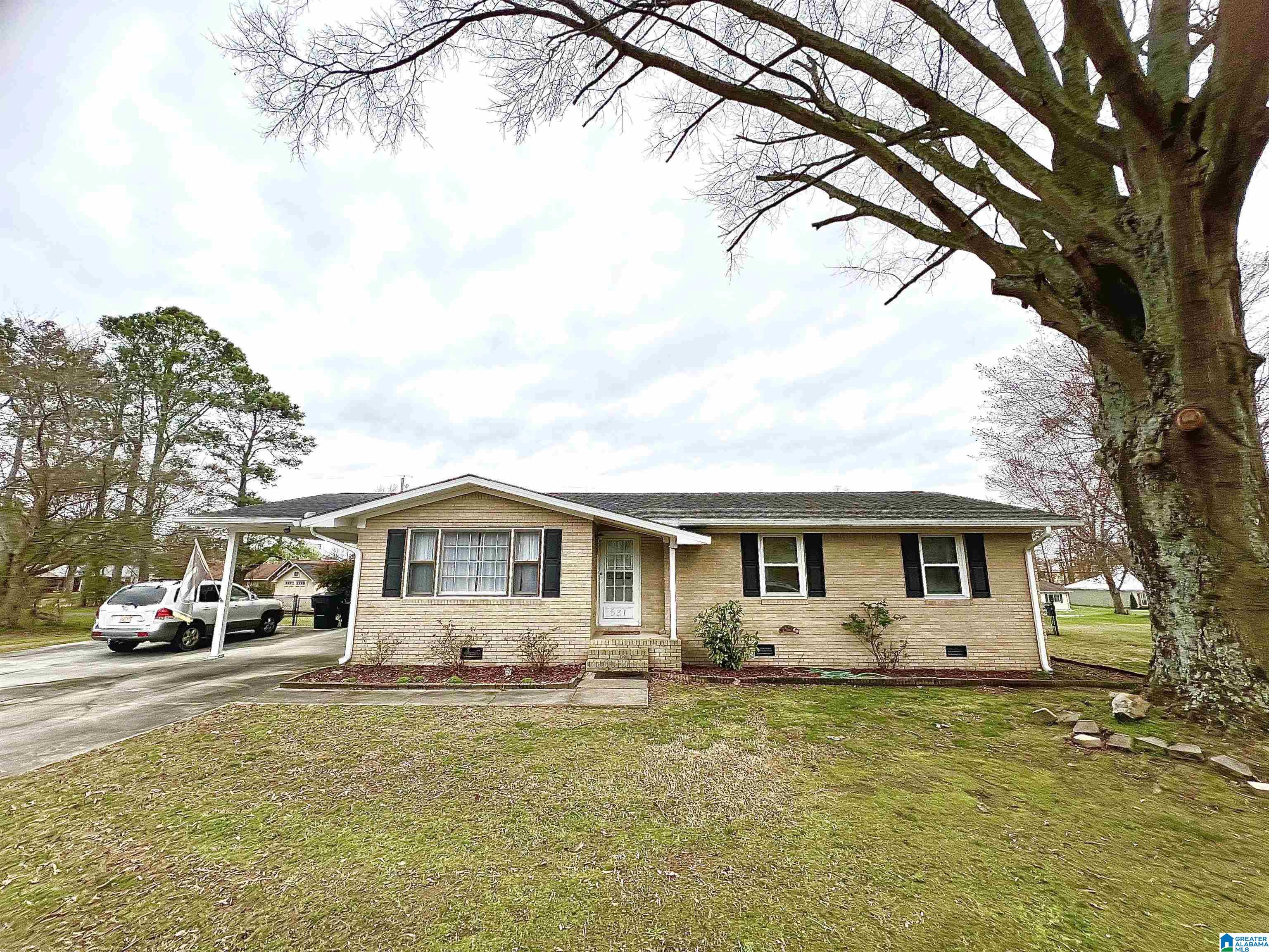 531 Reed Road Guntersville, AL 35976 - Photo 1 of 21