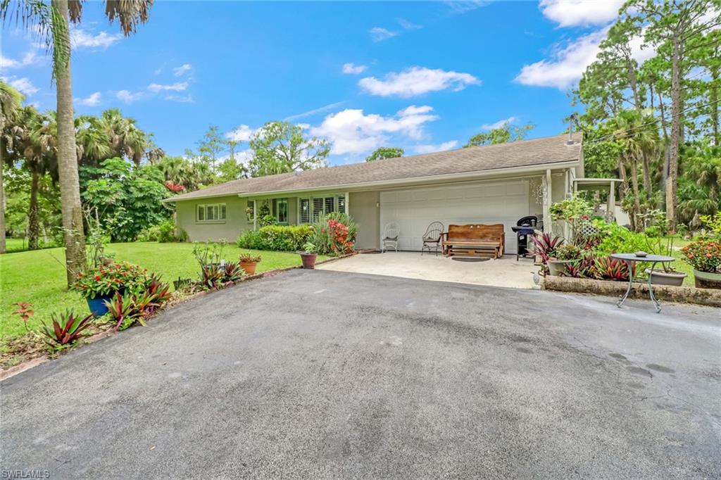 761 11th Street Southwest Naples, FL 34117 - Photo 1 of 26 Gallery Image 1