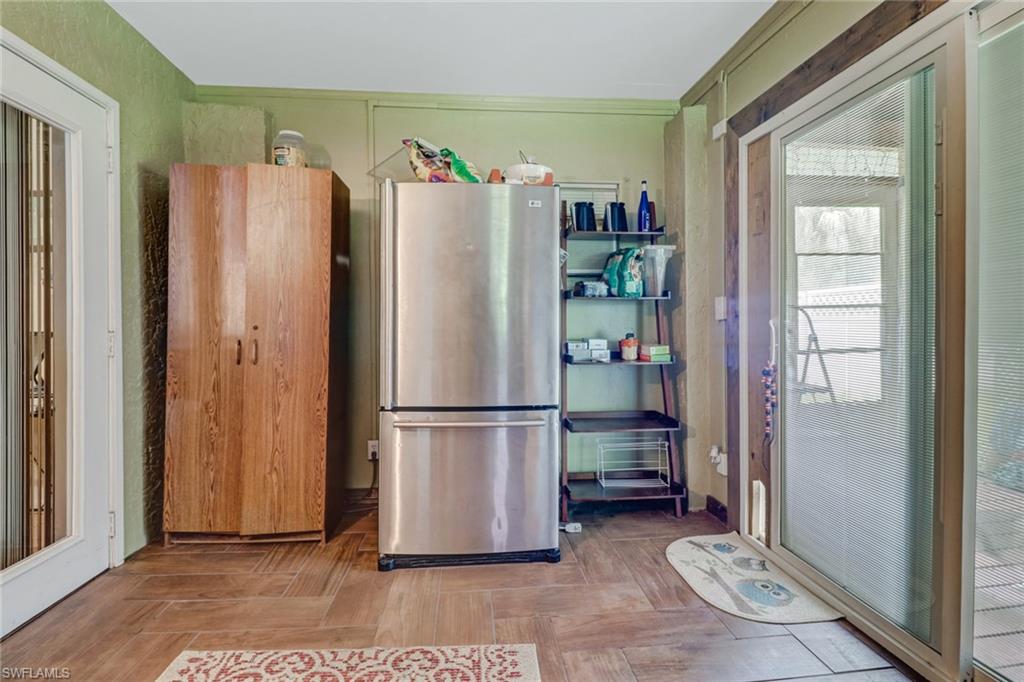 761 11th Street Southwest Naples, FL 34117 - Photo 11 of 26 Gallery Image 11