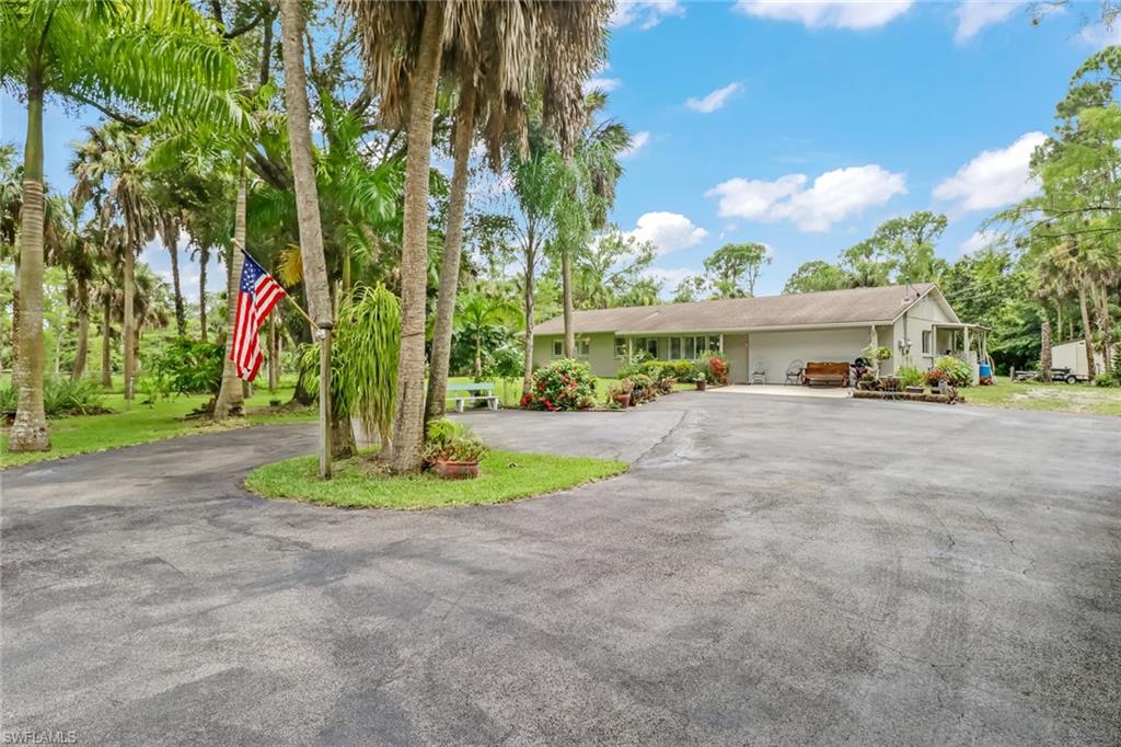 761 11th Street Southwest Naples, FL 34117 - Photo 2 of 26 Gallery Image 2