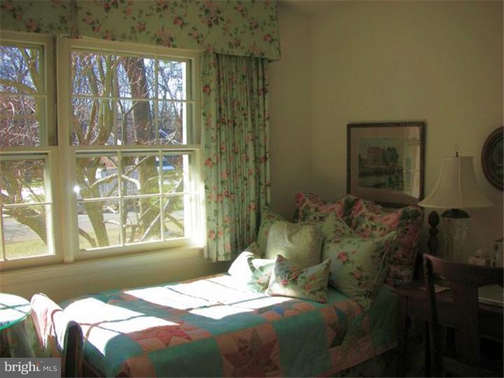 30 Reeder Avenue Lawrenceville, NJ 08648 - Photo 14 of 25 Bedroom 3