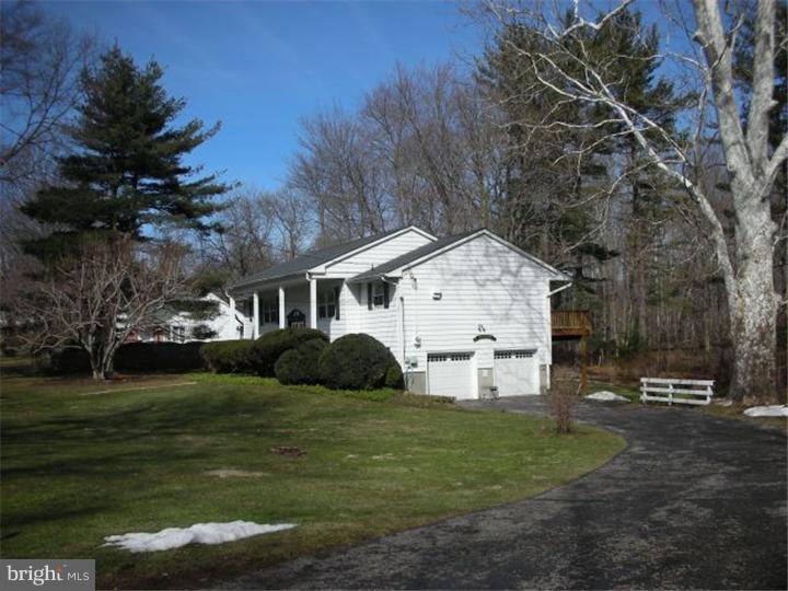 30 Reeder Avenue Lawrenceville, NJ 08648 - Photo 21 of 25 Exterior Side